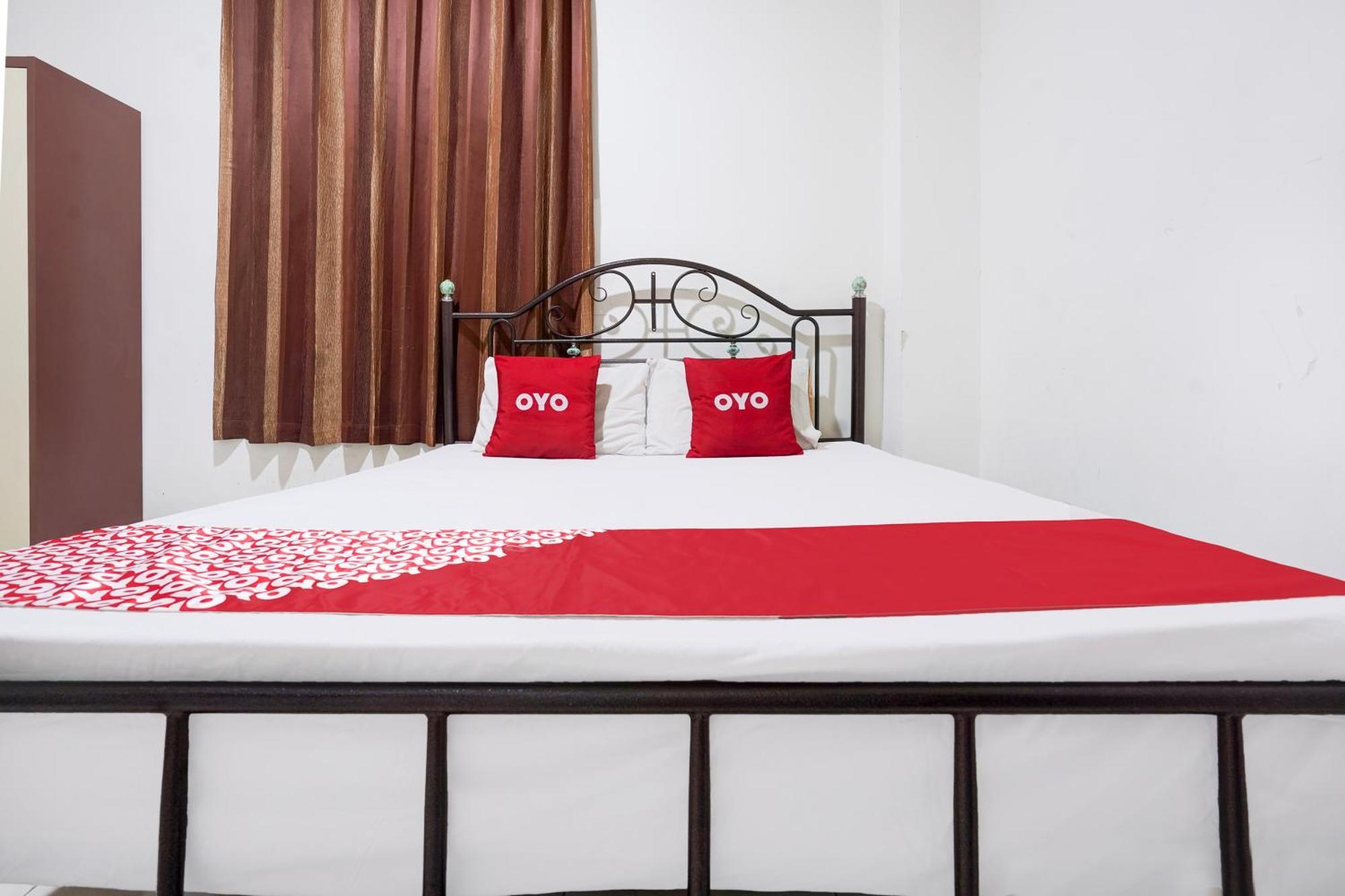 נקסר Hotel O Rappocini Near Rsia Paramount מראה חיצוני תמונה